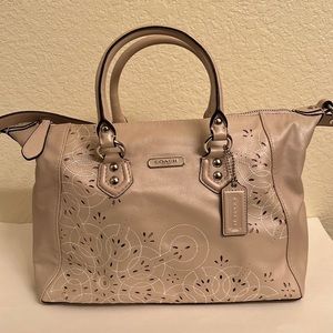 Beautiful Preloved 👜 Coach bag